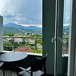 Sky View & Restaurant Hotel *
