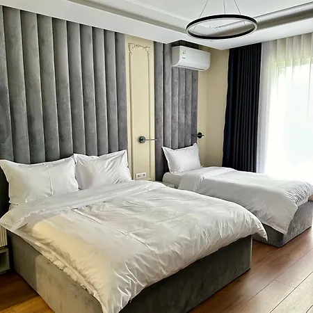 Sky View & Restaurant Hotel