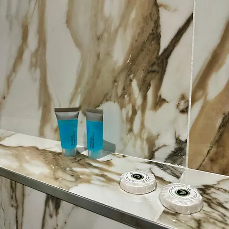 فندق Sky View & Restaurant Kukes